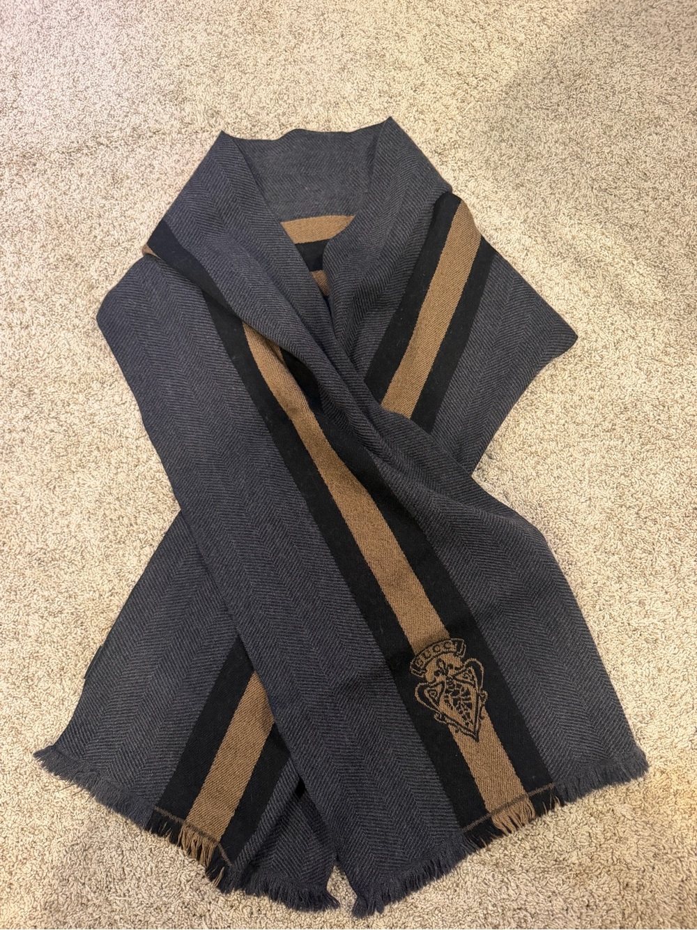 Gucci scarf - Picture 5 of 5